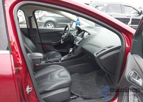 2015 Ford Focus Titanium from USA, damaged, VIN 1FADP3N27FL297502